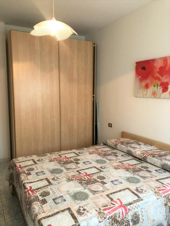 Zzznon Attivo Ex Dl5 E Dl6 Lägenhet Lido di Jesolo Exteriör bild